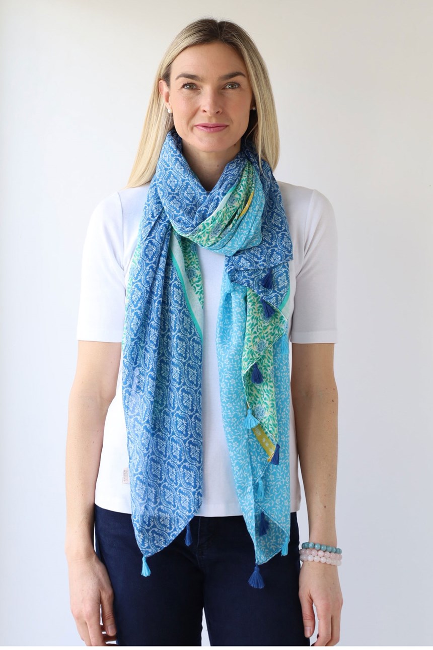 3 PANEL SCARF